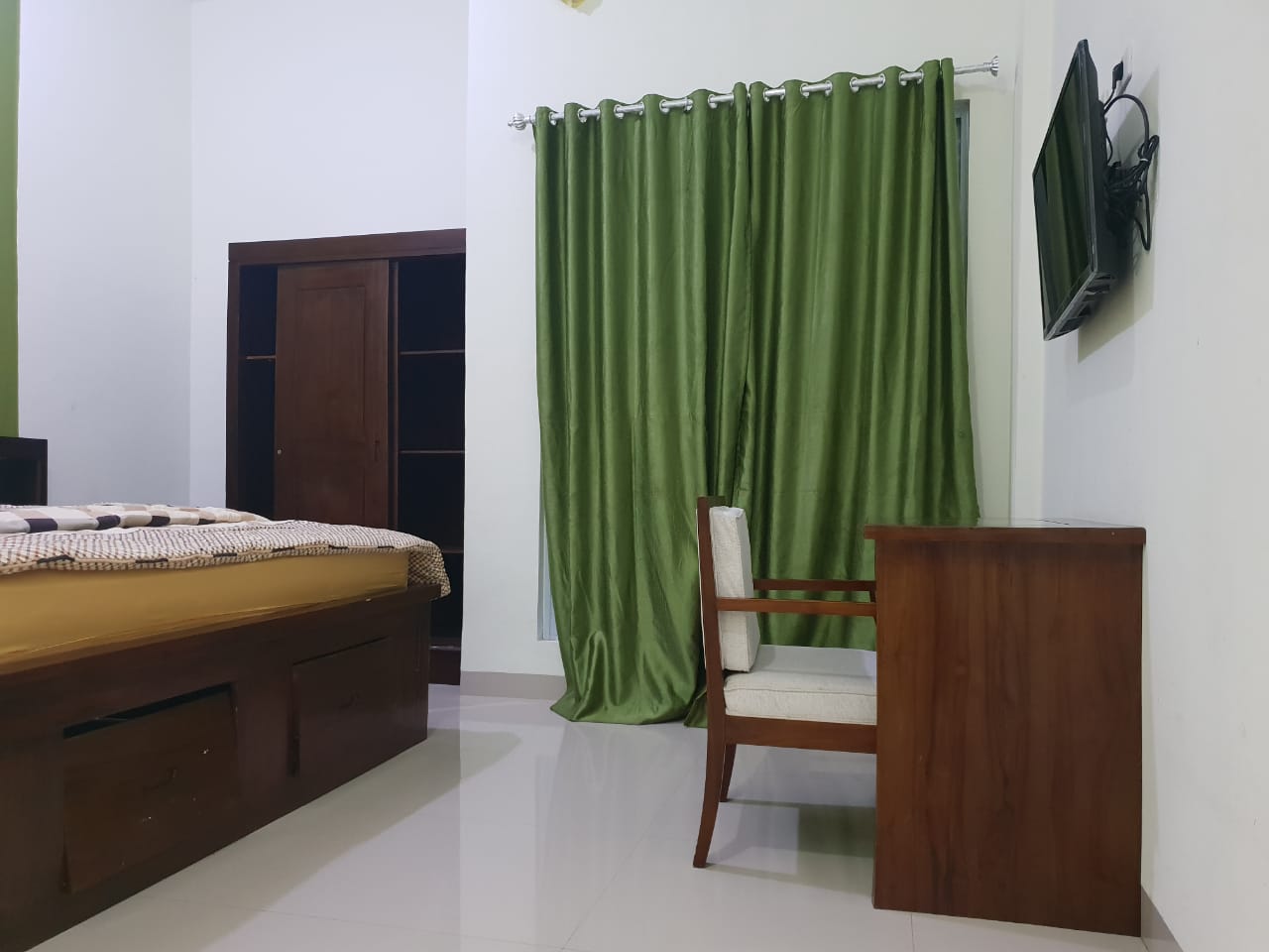 Demo Image